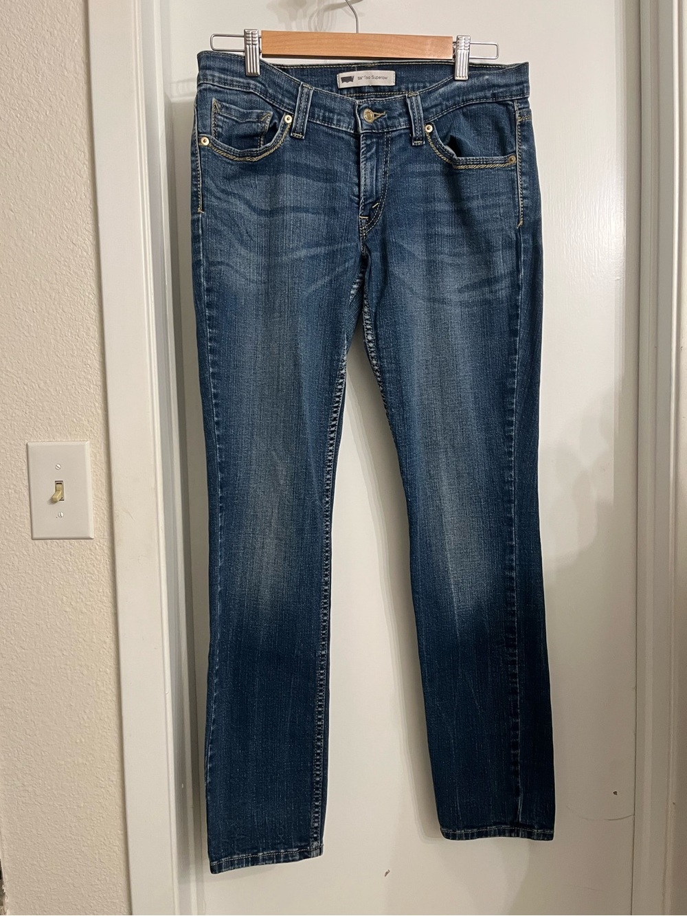 Levi's 524 Too Superlow Medium Dark Blue Straight Leg Jeans